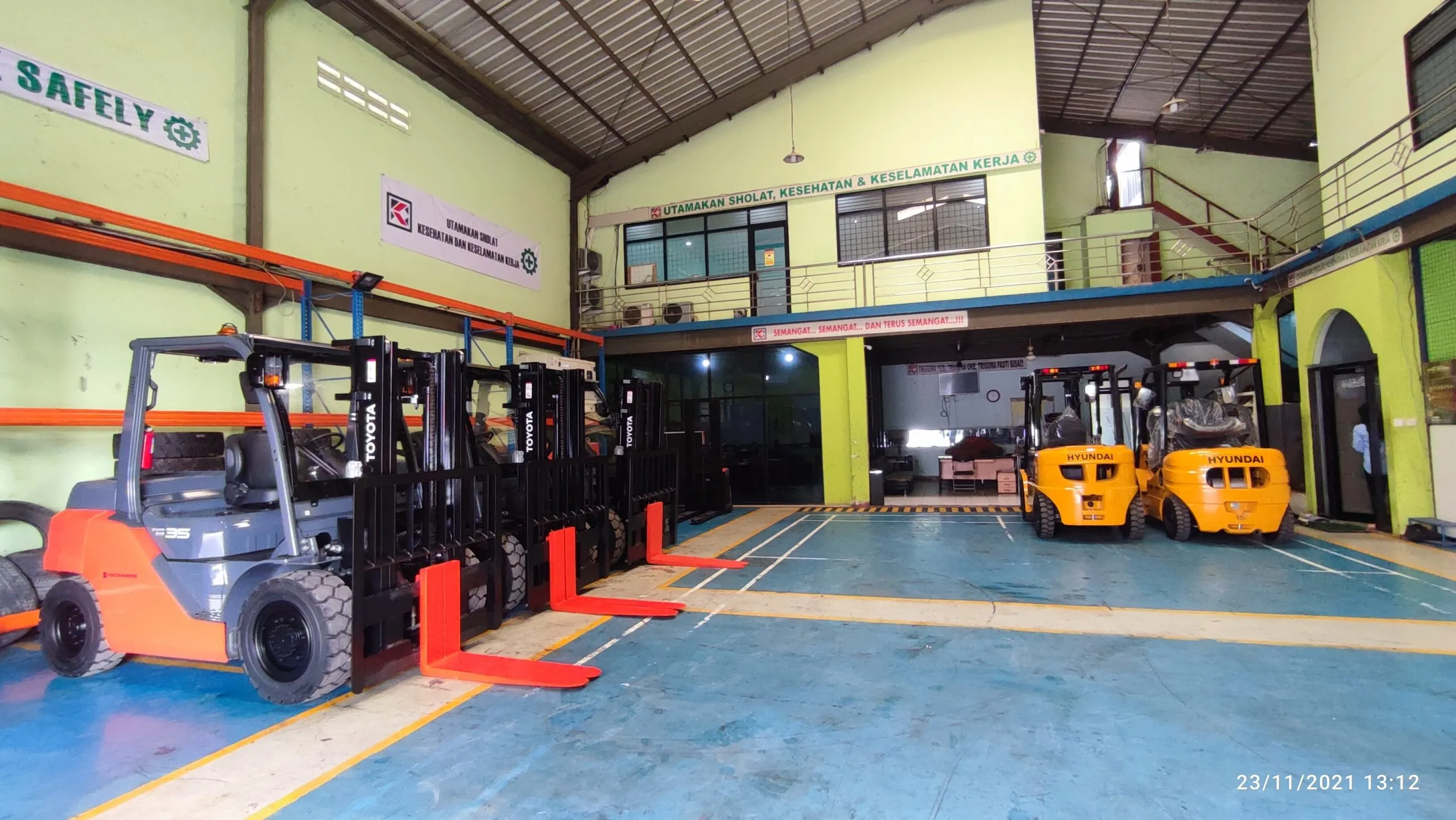 Pusat Forklift di Malang, Siap Kirim