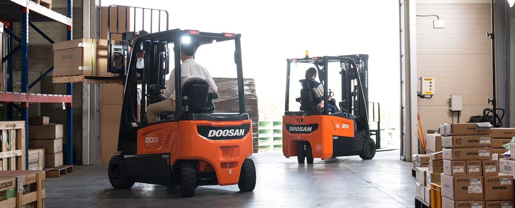 Review Forklift Doosan: Pengalaman user di Berbagai Industri